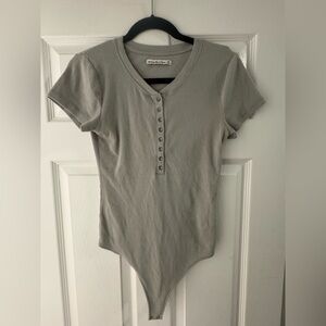 Abercrombie & Fitch Gray Button-Up Bodysuit